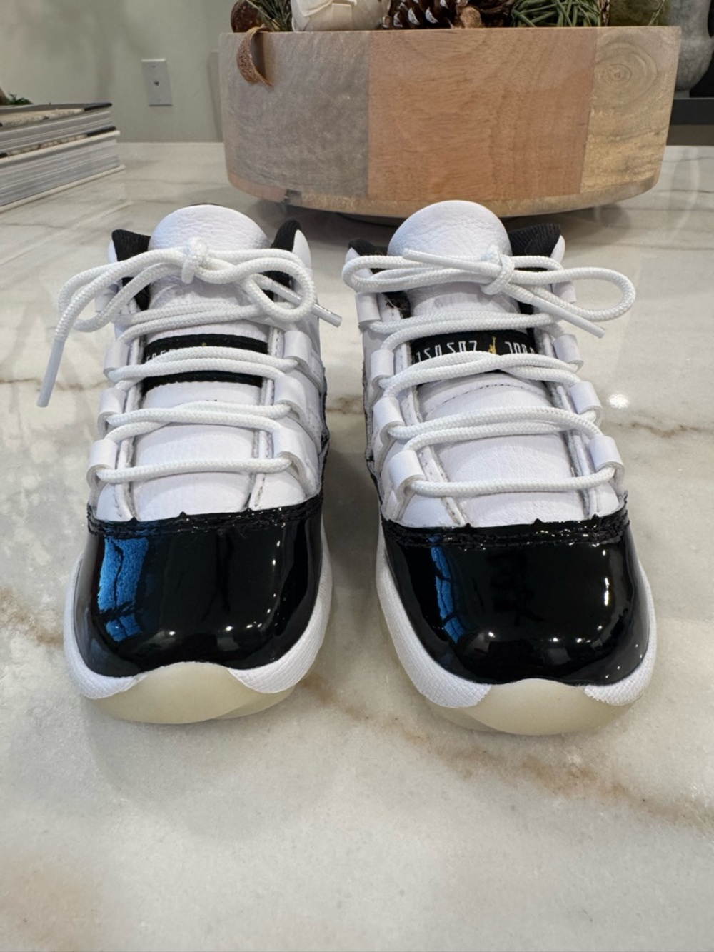 Jordan 11 Retro TD White Black Metallic Gold Toddler Size 7C